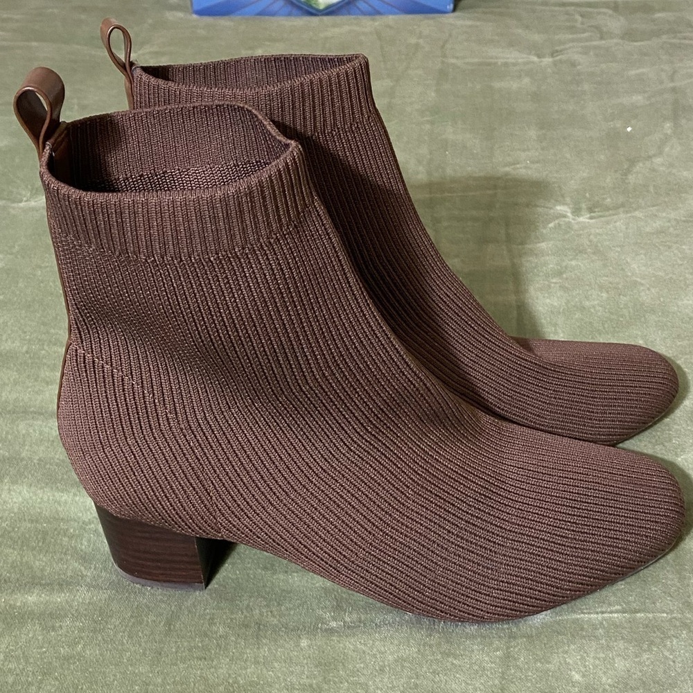 Joie Women’s Ribbed Pull On Stretch Neely
Ankle Boots Black Sz 10 OSS - Picture 4 of 10